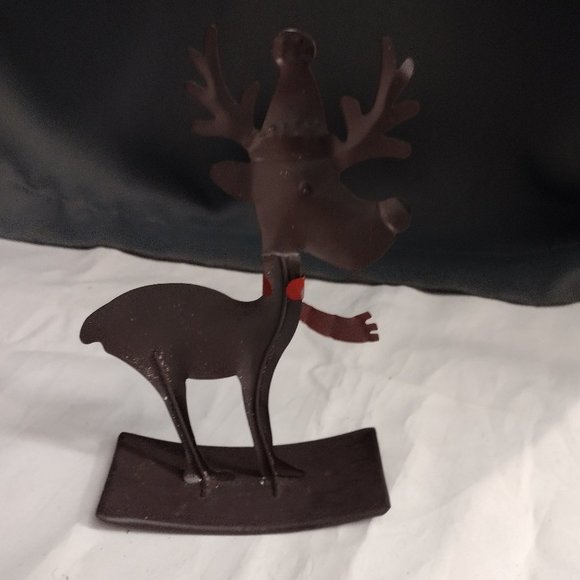 Cute Reindeer Holiday Décor Keepsake - Picture 2 of 3